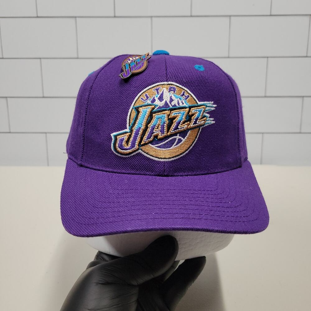 Vintage Utah Jazz Logo Athletic Snapback Hat Purple One Tone Wool Blend 90s